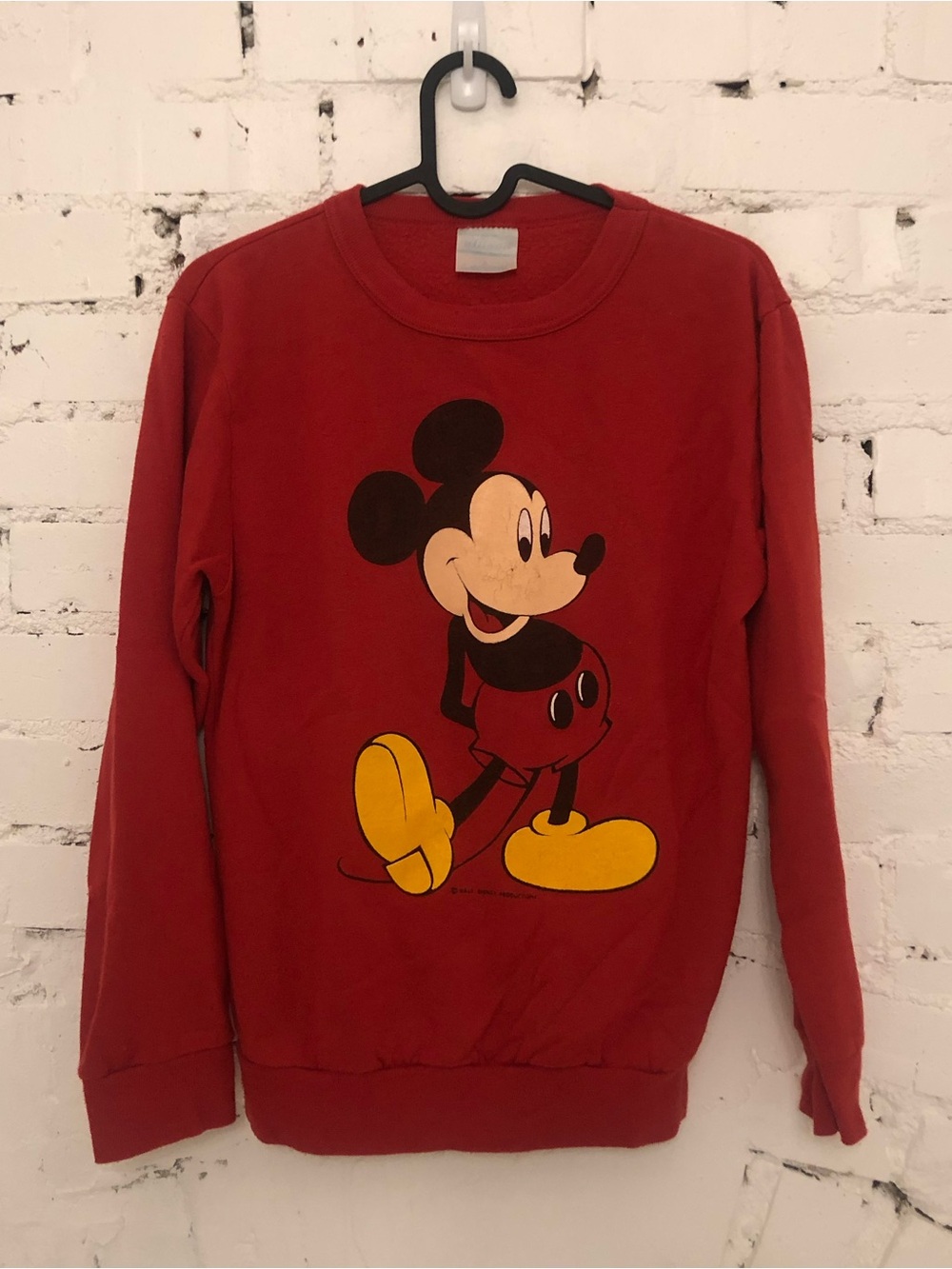 Vintage Red Mickey Mouse Graphic Crewneck Sweatshirt